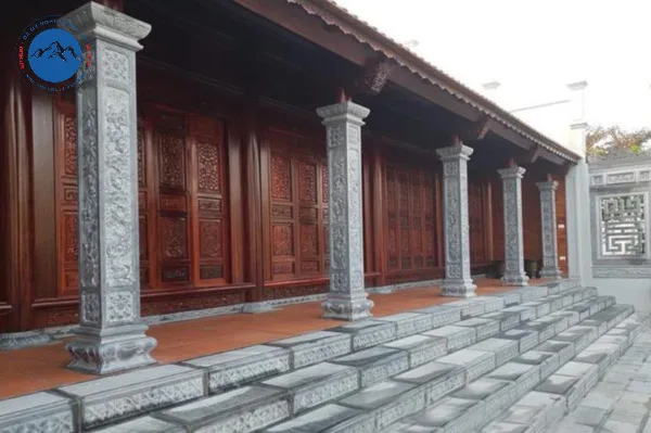 Bậc thềm đá phối đá tạo vẻ đẹp ấn tượng