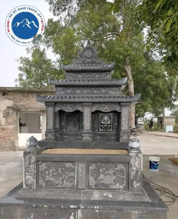 Bàn giao mộ đá đôi cho khách hàng tại Kiến Xương