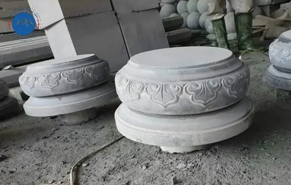 Mẫu đá kê cột tròn hoa văn sen cổ điển truyền thống