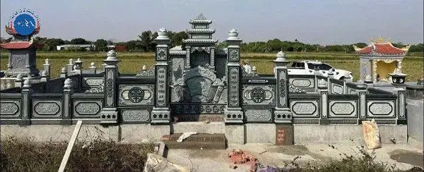 Công trình lăng mộ đá xanh rêu cao cấp thiết kế hiện đại bền vững