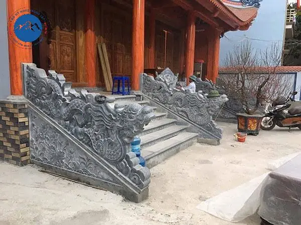 Đôi rồng đá xanh rêu cao cấp trang trí công trình tâm linh