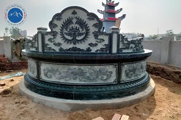 Kích thước phong thủy của mộ đá tròn đá đen