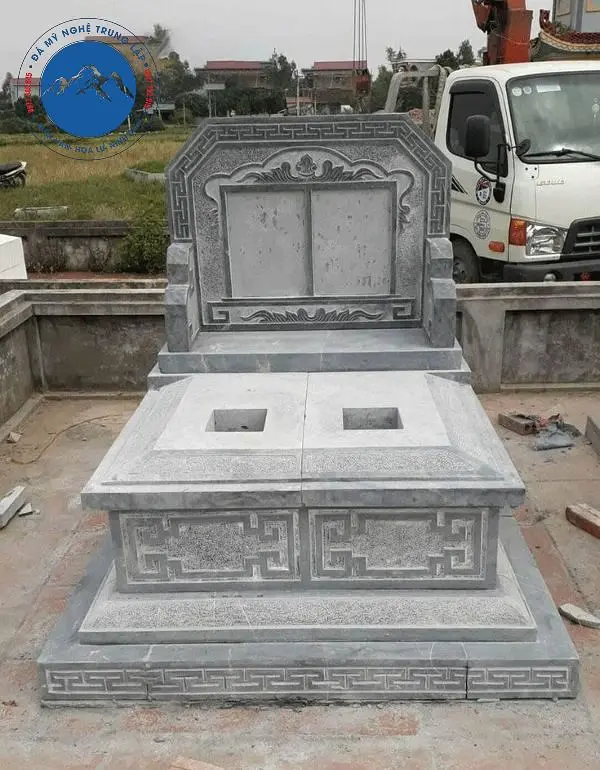 Mẫu mộ đá nguyên khối tam sơn thiết kế tối giản