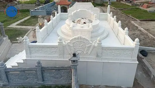 Mẫu mộ tròn đá trắng có mái che thiết kế độc đáo riêng