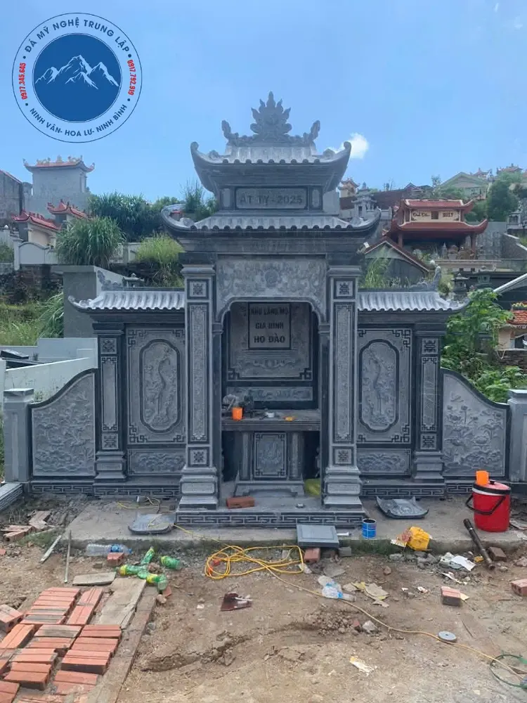 Mẫu nhà mồ đá 2 mái đao cong mang nét đẹp truyền thống