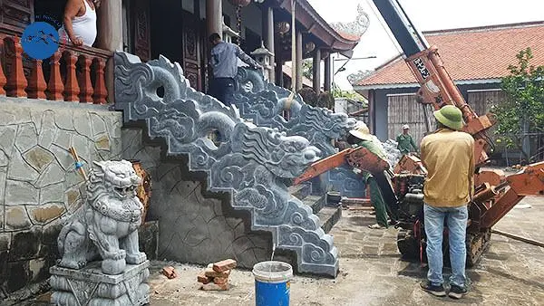 Mẫu rồng đá xanh Thanh Hóa nguyên khối chạm khắc uy nghiêm