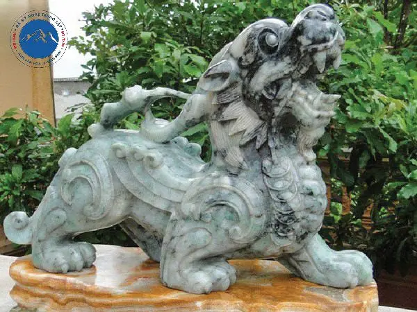 Mẫu tỳ hưu đá mỹ nghệ xanh rêu tự nhiên nguyên khối bề thế