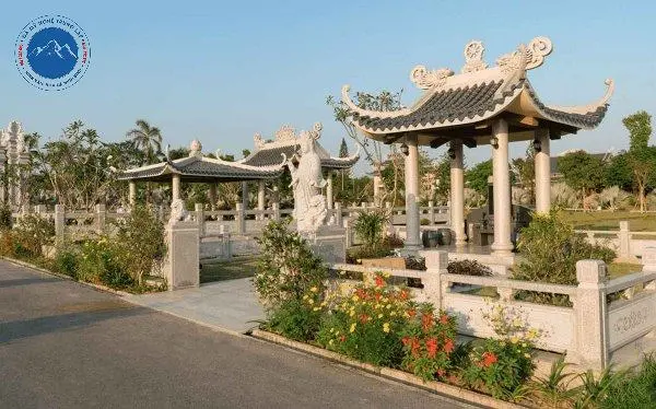 Nhà mồ đá xanh lắp đặt hoàn thiện tại nghĩa trang đẹp