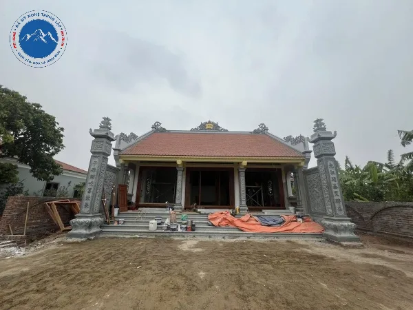 Thiết kế bậc thềm đá bo tròn độc đáo chuyên nghiệp
