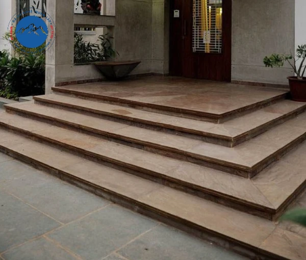 Bậc thềm đá hoa cương vàng hoàng gia sang trọng đẳng cấp cao