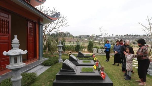 Bài văn khấn 100 ngày ngoài mộ chuẩn nhất