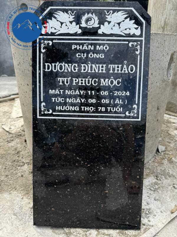 Bia mộ đá kim sa đen hạt nhỏ mài bóng gương