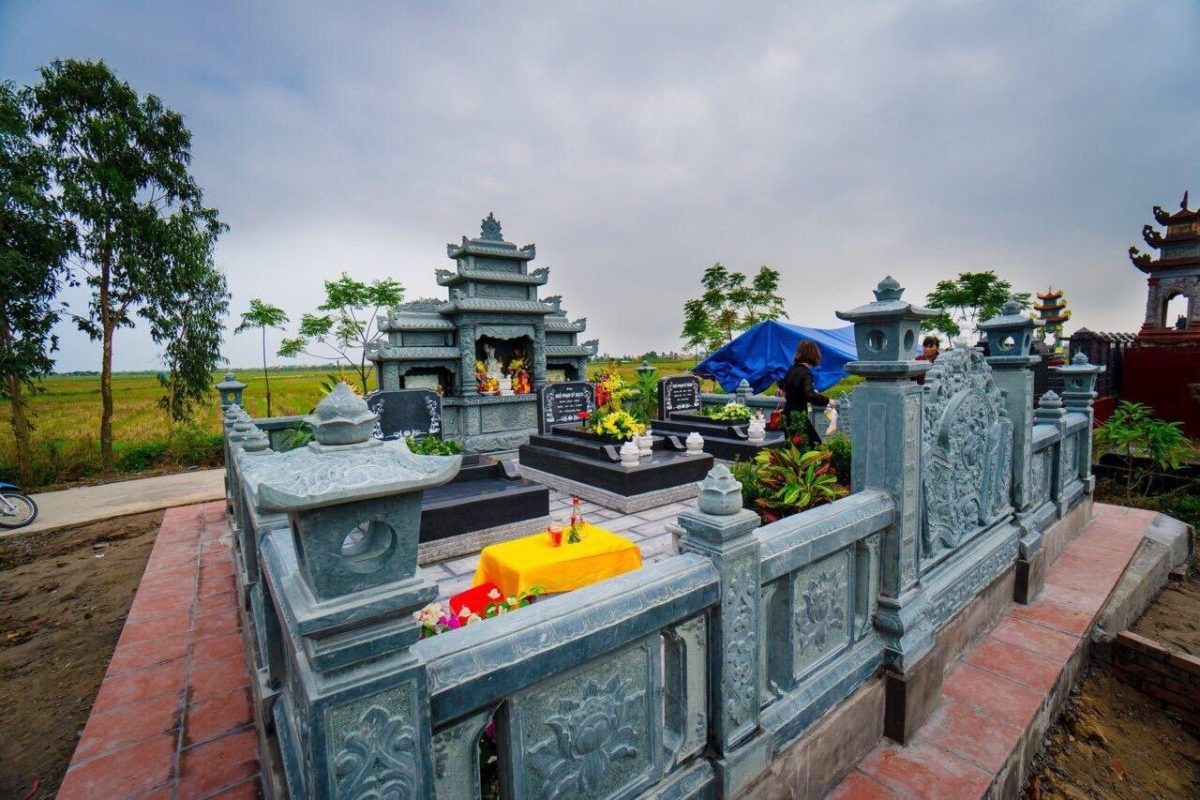 Cách xác định hướng mộ