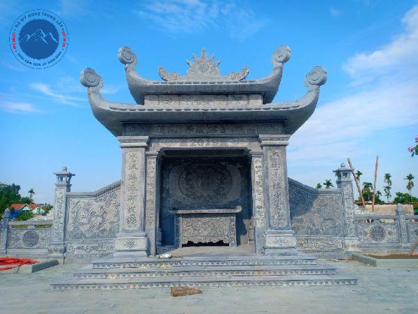 Câu đối lăng mộ chữ hán