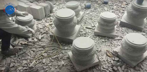 Chân cột tròn hành lang tinh tế và hài hòa