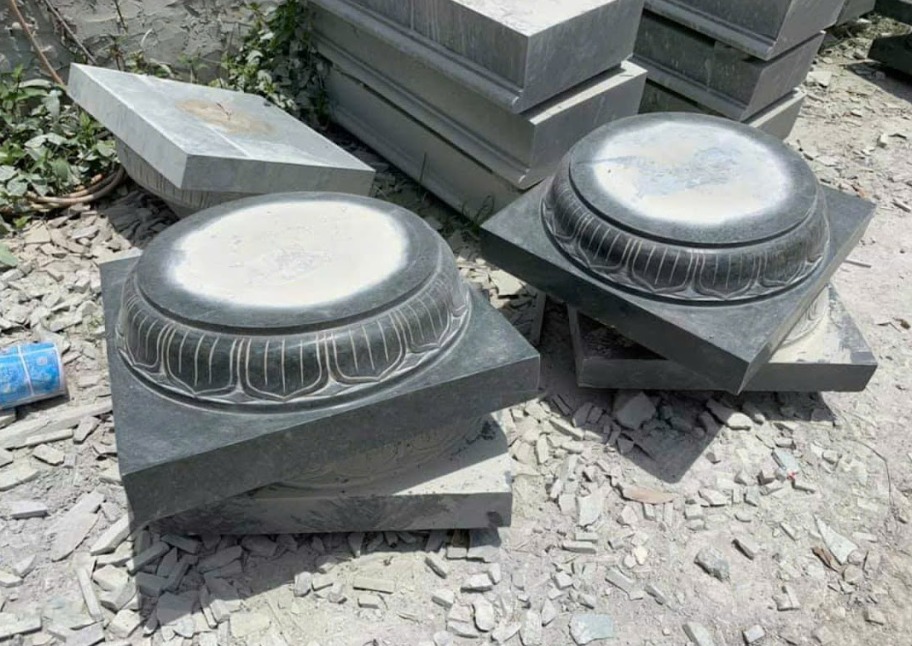 Mẫu chân tảng đá bồng nâng cao cột trụ bề thế