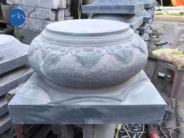Chân tảng đá tự nhiên bền bỉ bàn giao tại xưởng