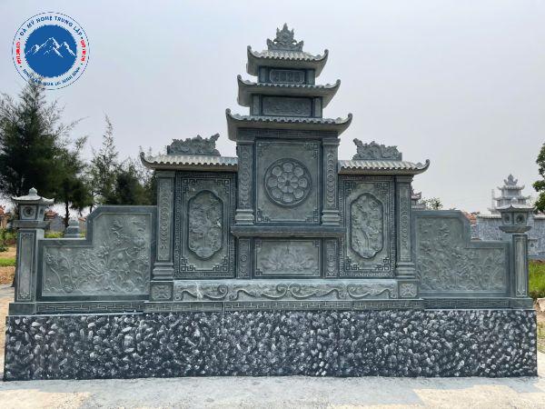 Chi tiết lăng thờ chung chạm rồng nổi cực kỳ sắc nét