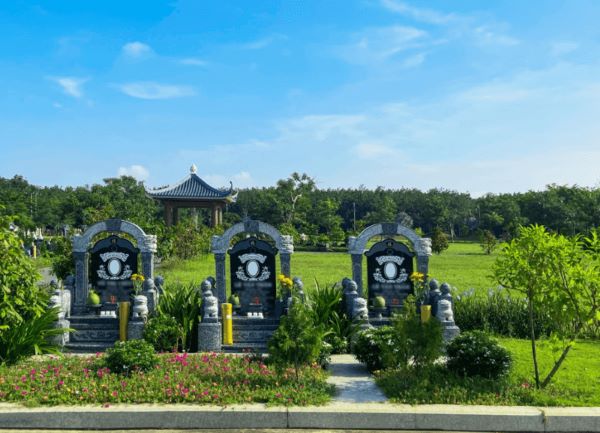 Chọn vật liệu xây mộ