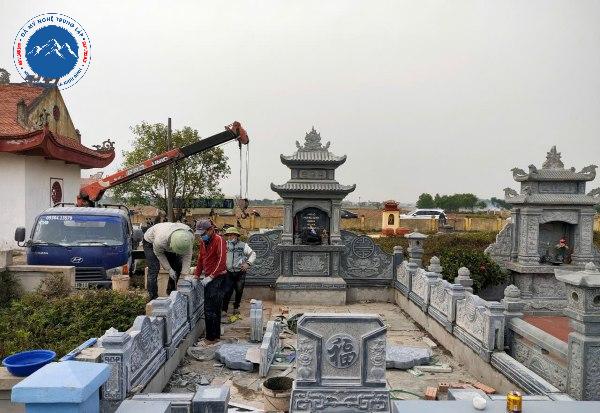 Có nên xây lăng mộ đá vào những tháng đầu năm không?