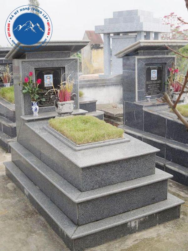 Công trình đá ốp lăng mộ màu xám tinh tế đầy trang trọng
