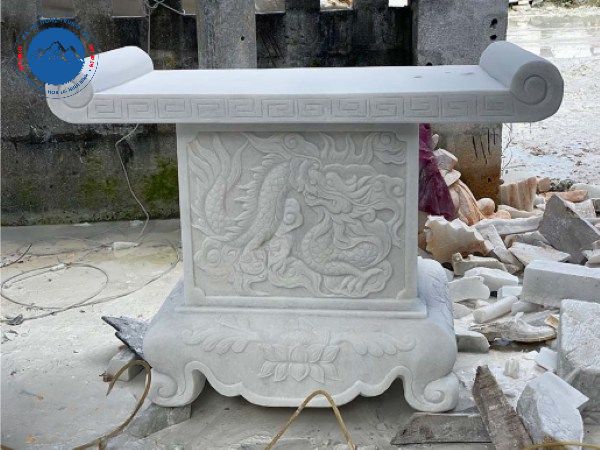 Cúng bàn thông thiên để gìn giữ cuộc sống êm ấm cho gia đạo