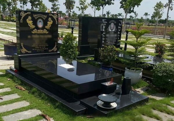 Đảm bảo sự phù hợp với địa thế khi thiết kế mộ