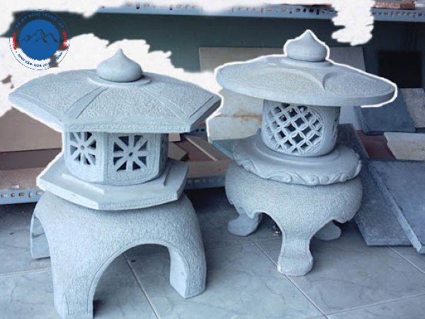 Đèn đá cao cấp nâng tầm cảnh quan sân vườn