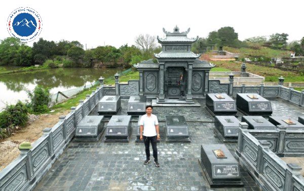 Đội ngũ nghệ nhân lành nghề và hỗ trợ tận tâm
