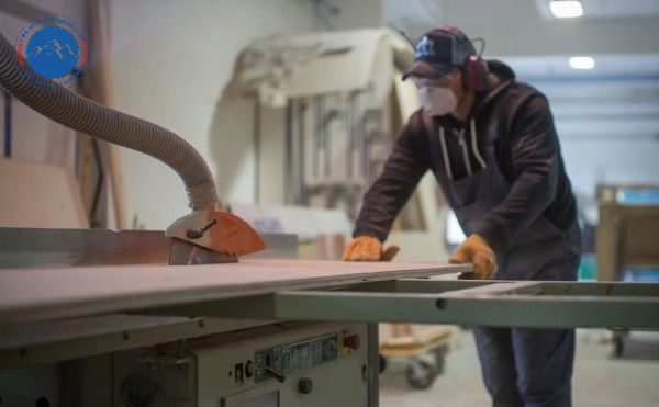 Ép khuôn và tạo hình