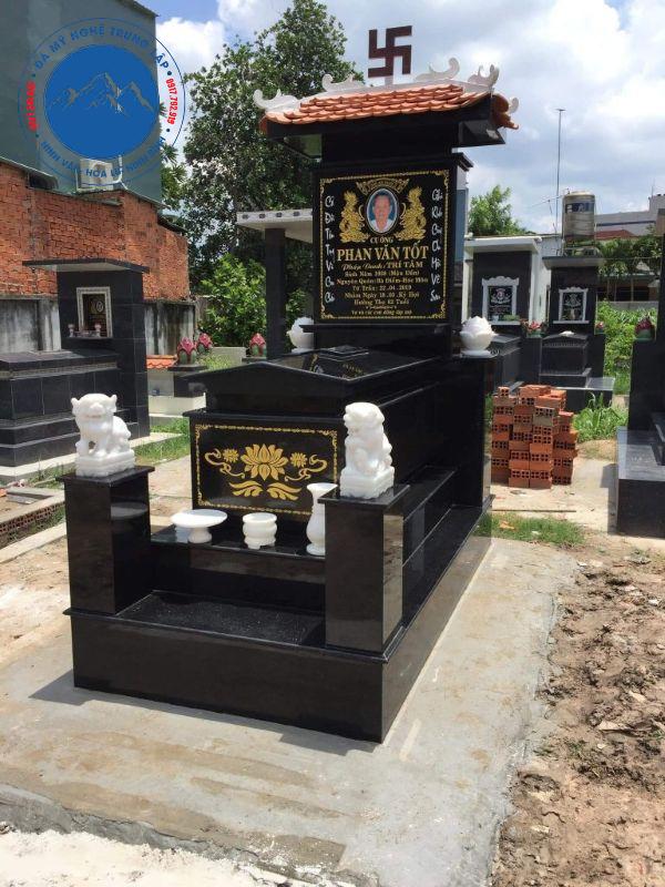 Giá bia mộ đá hoa cương có ảnh chân dung