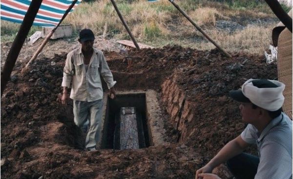Giải đáp câu hỏi bốc mộ năm nhuận có được không