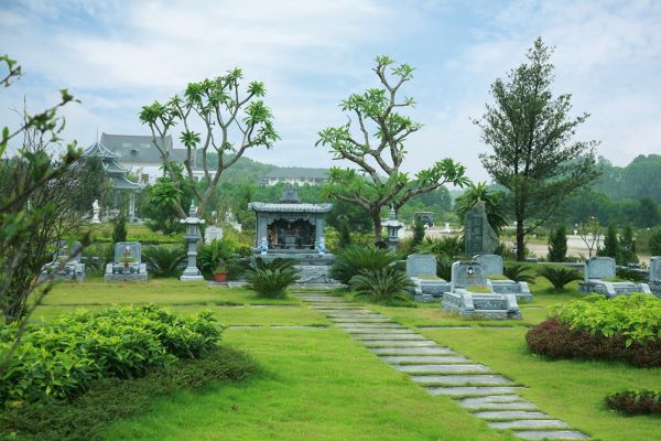 Giữ sự trang nghiêm, thanh tịnh cho phần mộ