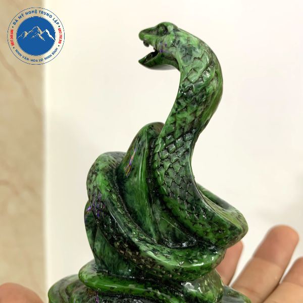Hướng đặt tượng rắn