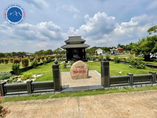 Khu lăng mộ gia tộc đá xanh rêu cao cấp nhất