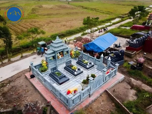 Khu mộ gia đình bằng đá nguyên khối chuẩn phong thủy
