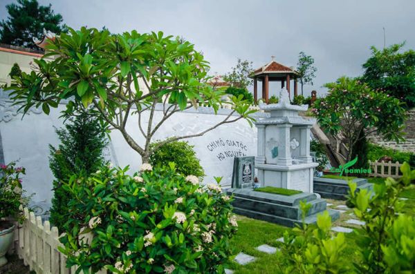 Kích thước bia mộ cho mộ hung táng