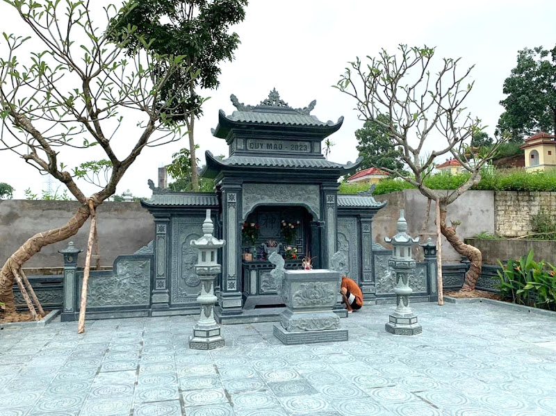Kinh nghiệm dày dặn trong ngành mộ đá
