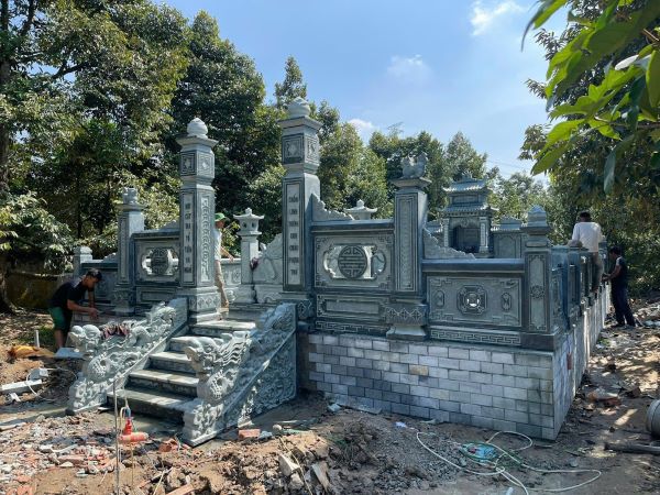 Lăng mộ đá xanh đen, sự kết hợp giữa hiện đại và truyền thống