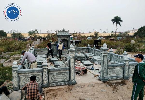 Lăng thờ chung thiết kế tam quan uy nghi và bề thế