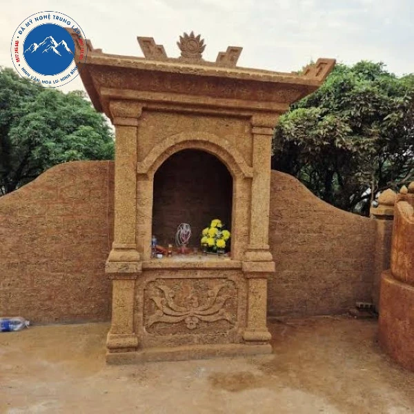 Lăng thờ đá ong trường tồn bền bỉ qua nhiều thế hệ