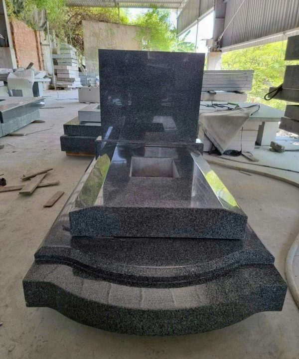  Lăng mộ chạm khắc tỉ mỉ, mang lại vẻ đẹp nghệ thuật và giá trị tâm linh 