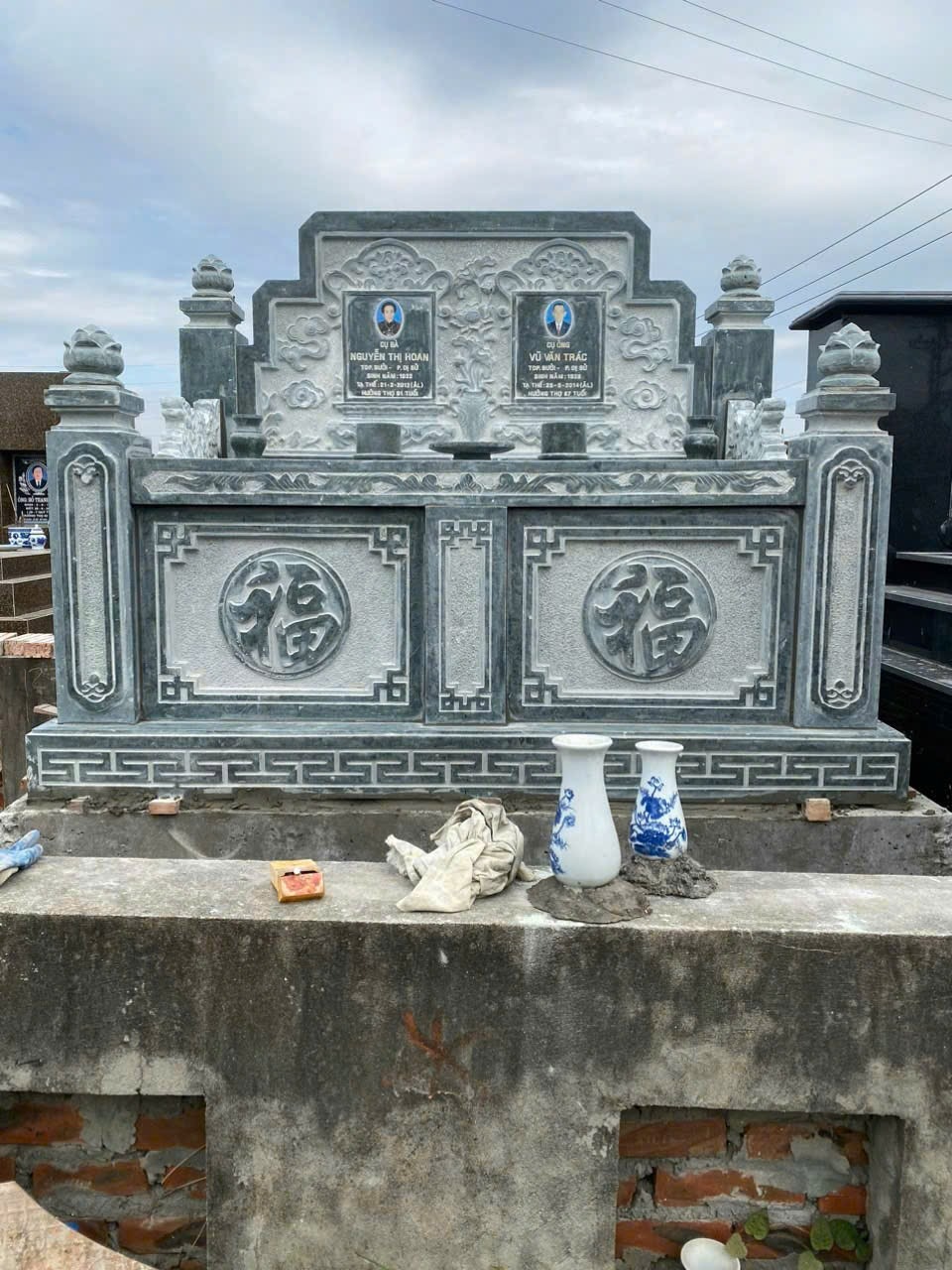 Lăng mộ gia đình đẹp mang đến không gian tĩnh lặng, bình yên cho gia đình