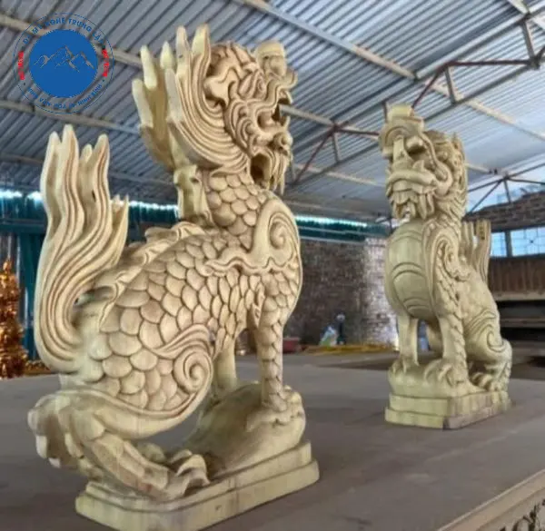 Linh vật Nghê đá thể hiện trí tuệ, lòng trung thành và sức mạnh