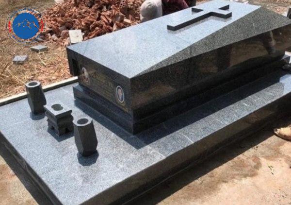 Lựa chọn đá ốp lăng mộ cao cấp chịu nhiệt chống thấm tốt