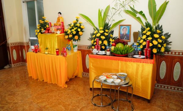Lưu ý khi cúng tuần đầu cho người mới mất