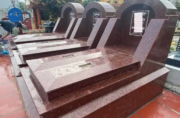 Mẫu lăng mộ đá granite đỏ chất lượng cao