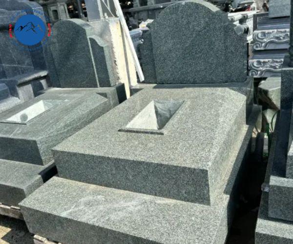 Mẫu mộ đá granite Hưng Yên đẹp lắp đặt cho gia tộc