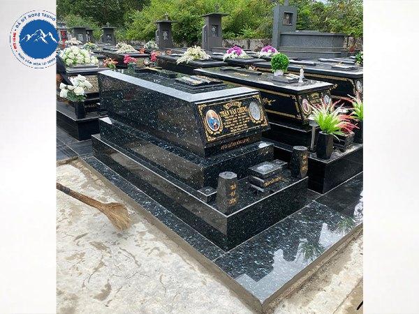 Mẫu mộ đá granite kiểu truyền thống