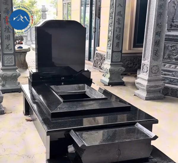 Mẫu mộ đá granite mang nét cổ điển